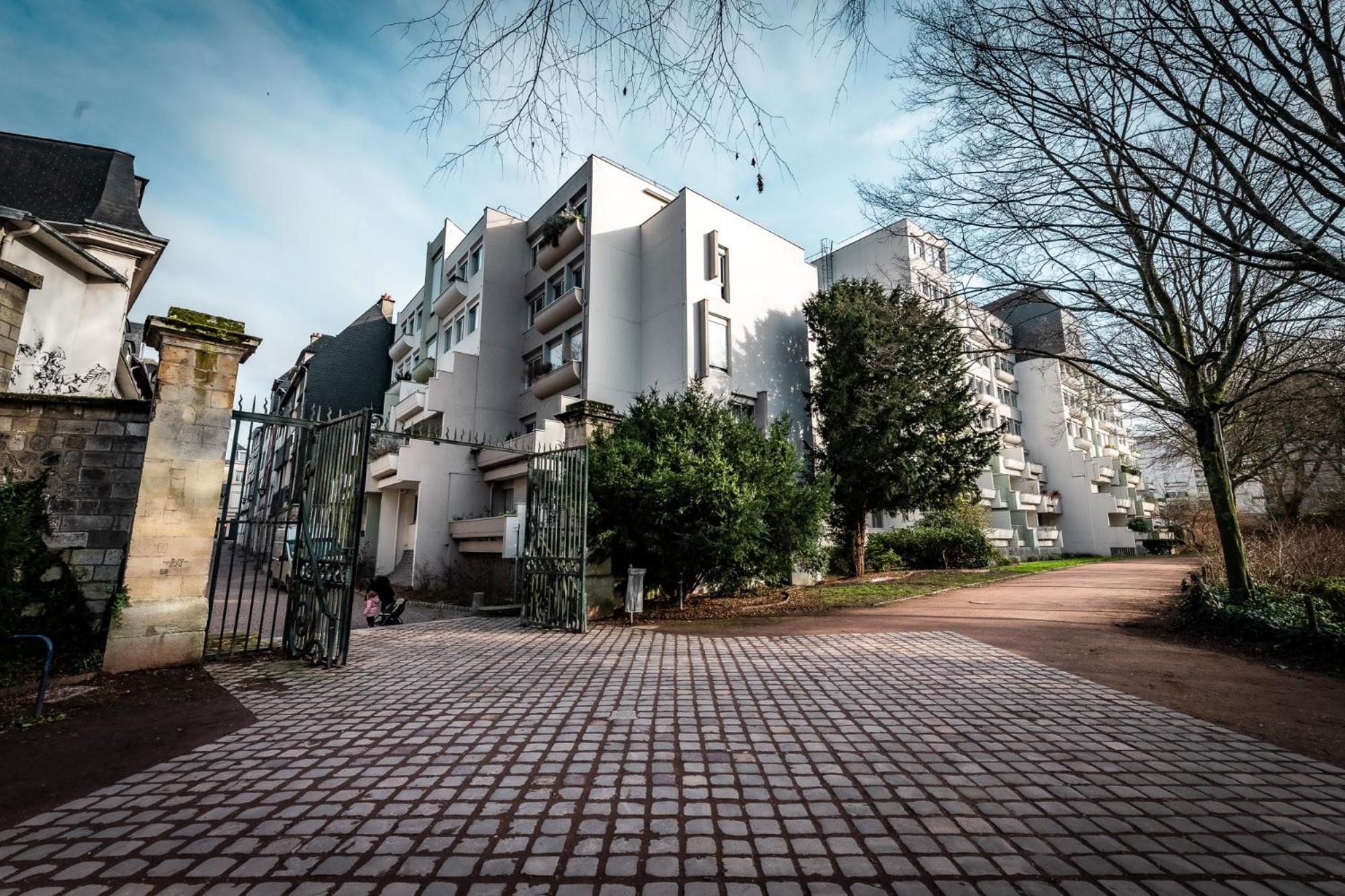 Aux Jardins De L'Hotel De Ville - Appartement Hypercentre Avec Parking Prive Руан Екстериор снимка